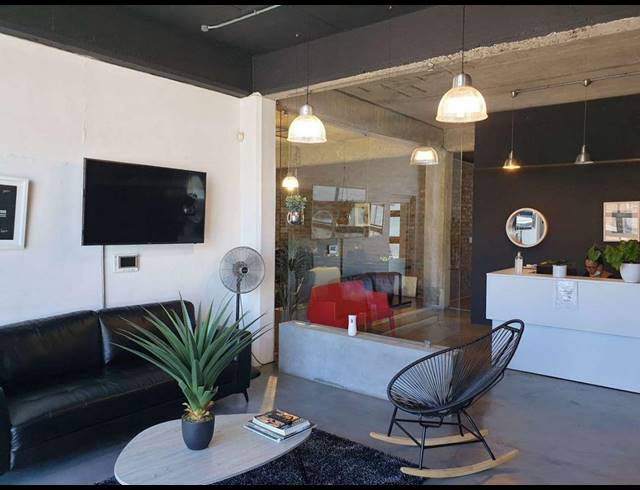 850M² OFFICE FOR SALE IN WOODSTOCK